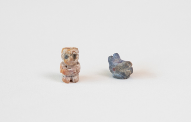 Two pre-Hispanic stone beads